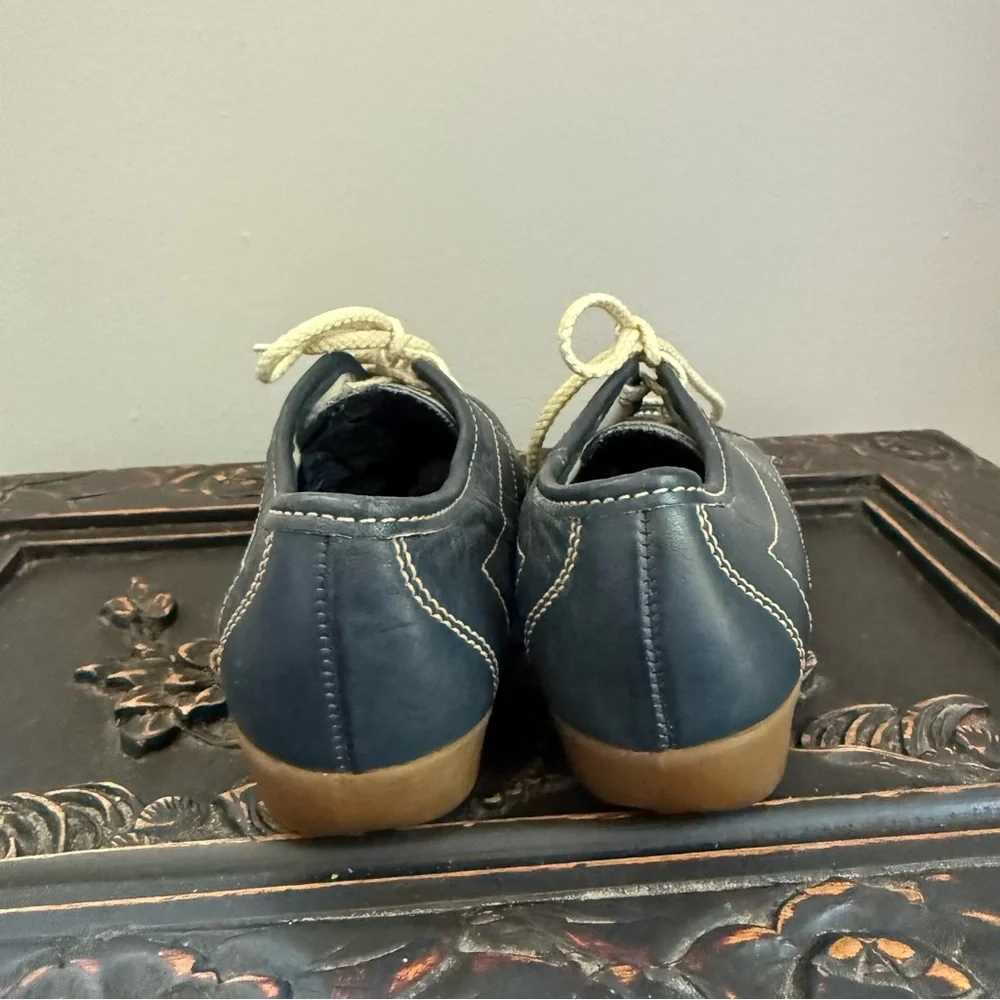 Vintage Stride Rite Stitched Leather Mini Wedge Sneakers
